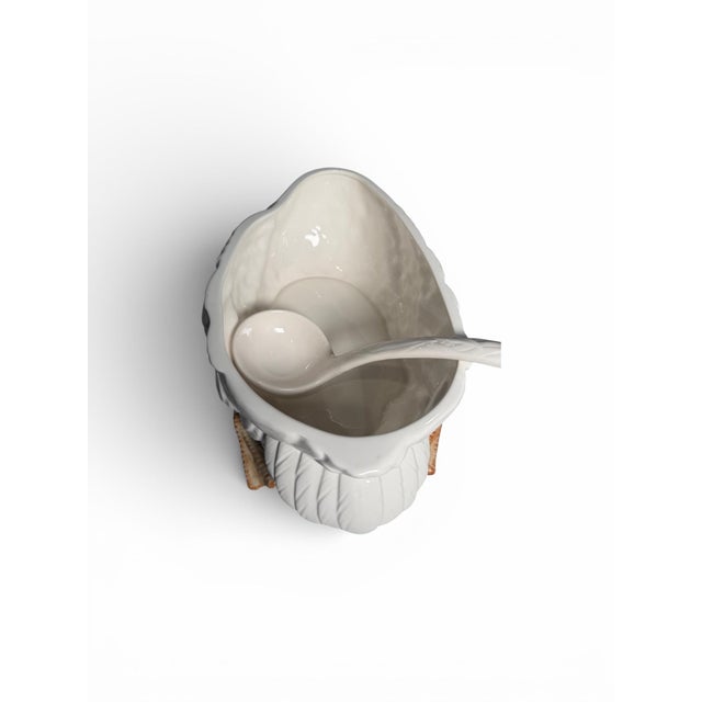 Fitz and Floyd 1980s Framhouse Fitz and Floyd Swan Soup Tureen For Sale - Image 4 of 11