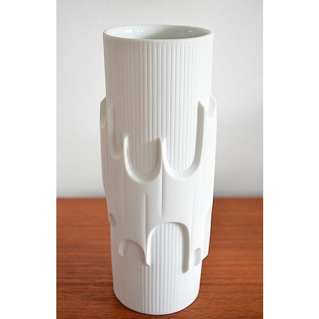 Bauhaus Mid-Century Porcelain Biscuit Floor Vase from Scherzer Porzellan Bavaria, 1960s For Sale - Image 3 of 6
