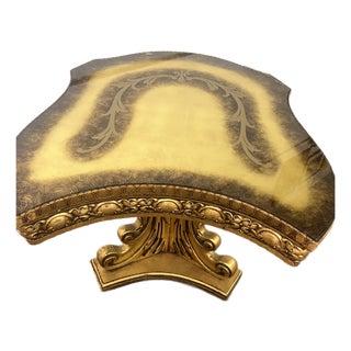 1950s Hollywood Regency Side Table Guilt Gold For Sale