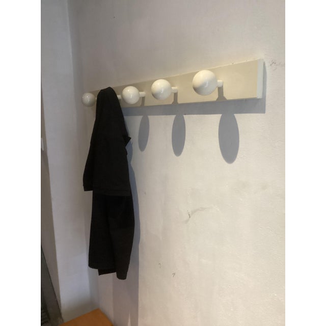 Vintage Coat Rack in Wood, 1960, in Very Good conditions. Designed 1960 to 1969