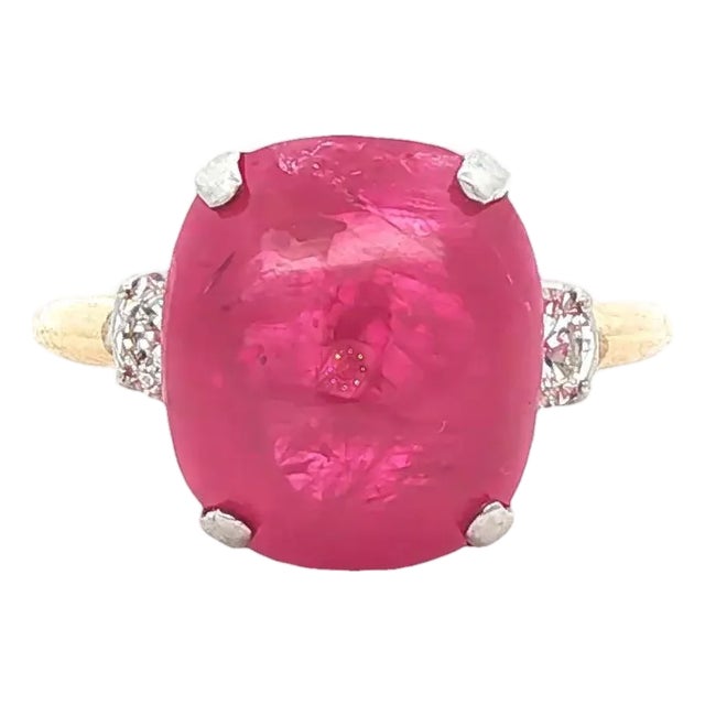 9.00 CTW Mid-Century Burmese Ruby & Diamond 18k Yellow Gold Ring, Size 7 For Sale