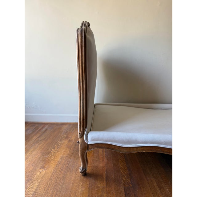 1880 European Walnut Daybed For Sale - Image 4 of 7