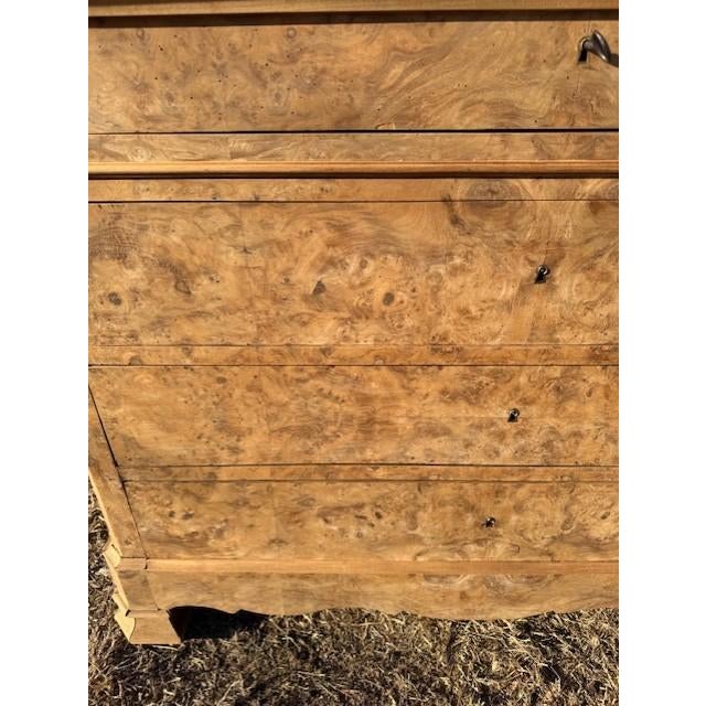 French Provincial 19th Century Louis Philippe Burlwood Bleached Marble Top Chest of Drawer / Commodes For Sale - Image 3 of 18