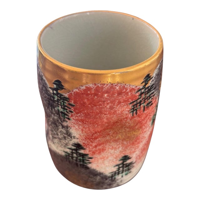 Vintage Japanese Kutani-Yaki Hand Painted Ceramic Studio Art Pot For Sale