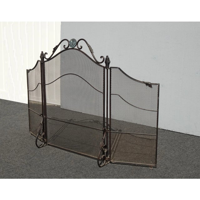 Gorgeous Fireplace Screen in Great Vintage Condition. Solid and Firm. Wear is usual for its age. Please see the photos....