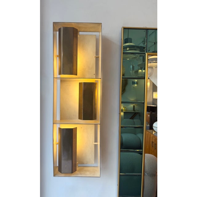 Arredoluce Pair of Brass Sconces "Finestra" 12664 by Gio Ponti for Arredoluce. Italy, 1950s For Sale - Image 4 of 17