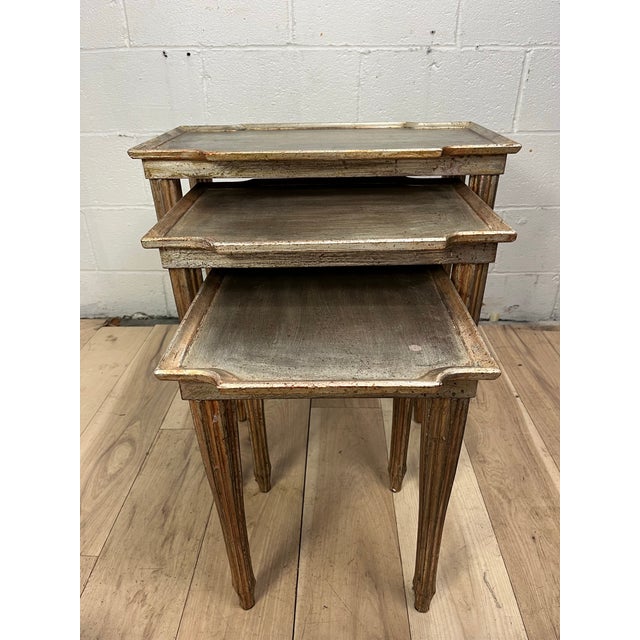 1960s Italian Florentine Silver-Gilt Wood Nesting Tables, Set of 3 For Sale - Image 4 of 12