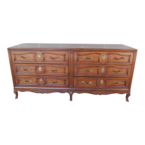 Henredon French Louis XV Style Dresser 70"w