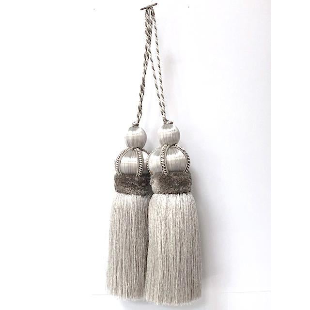 Textile Silver Key Tassels With Cut Ruche - a Pair For Sale - Image 7 of 12