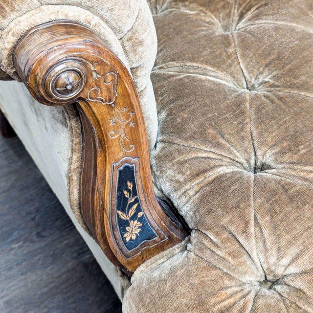 1900 - 1909 Vintage Victorian Tufted Velvet Lounge Chair With Carved Wooden Accents For Sale - Image 5 of 10