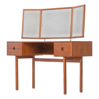 Model 40 Vanity Desk by Aksel Kjersgaard for Odder Møbelfabrik, Denmark, 1960s For Sale