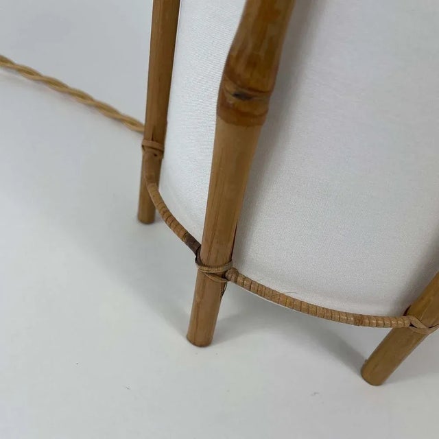 Bamboo & White Linen Table Lamp attributed to Louis Sognot, France, 1950s For Sale - Image 11 of 13