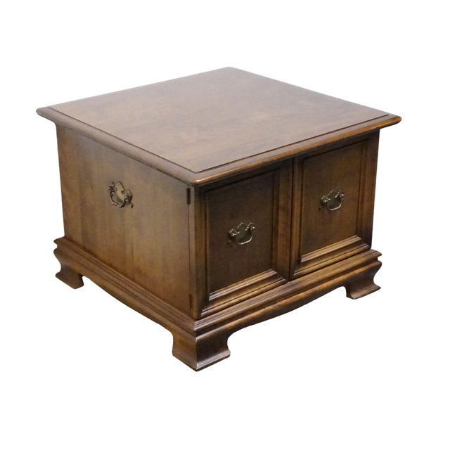 Ethan Allen Ethan Allen Heirloom Nutmeg Maple 27" Square Accent Storage End Table 10-8653 For Sale - Image 4 of 12