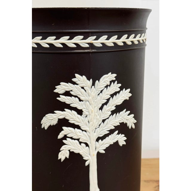 Vintage Fesco Resin Black Wedgewood Style Waste Basket and Matching Tissue Box Holder For Sale In Kansas City - Image 6 of 11