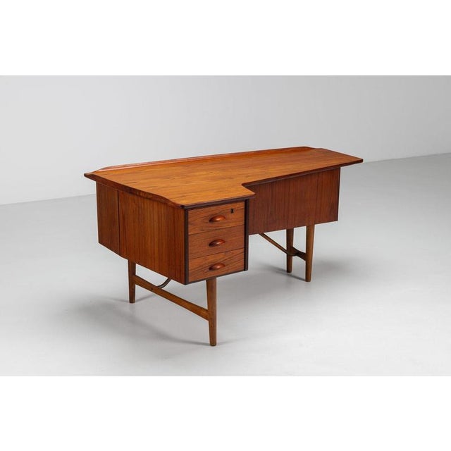 1960s Boomerang Writing Desk Teak by Peter Løvig Nielsen for Løvig, Denmark, 1960 For Sale - Image 5 of 18