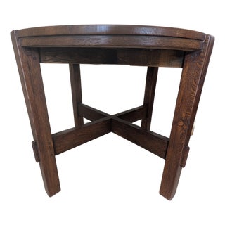1990s Mission Style Oak Round Side Table For Sale
