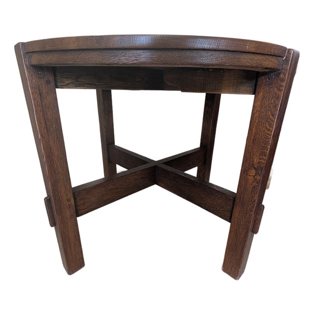 1990s Mission Style Oak Round Side Table For Sale