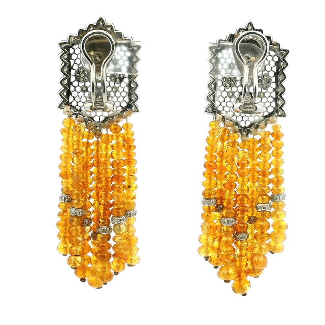 1980s Italian 18k White Gold Yellow Sapphire & Diamond Tassel Earrings, 1980s For Sale - Image 5 of 9