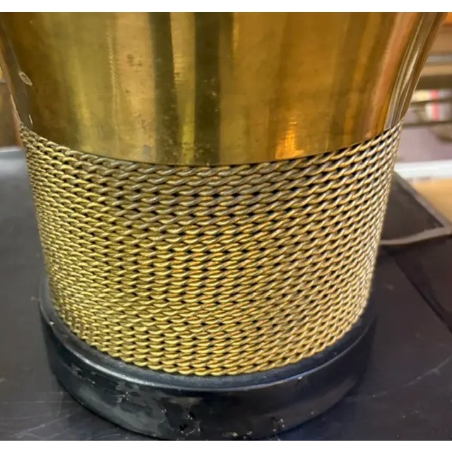 Mid 20th Century Mid Century Modern Frederick Cooper Brass Lamps With a Textured Rope Design For Sale In New York - Image 6 of 8