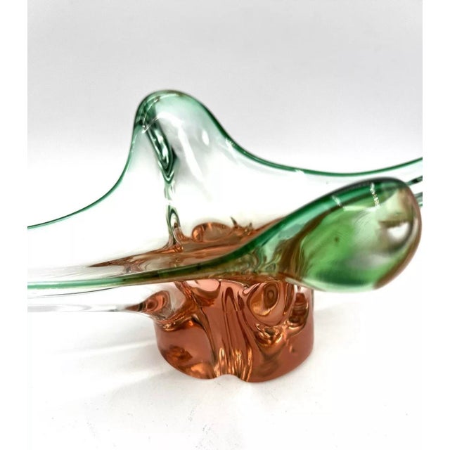 Mid-Century Modern Vintage Chribiska Glassworks Pink & Green Sommerso Glass Bowl Josef Hospodka 15" For Sale - Image 3 of 6