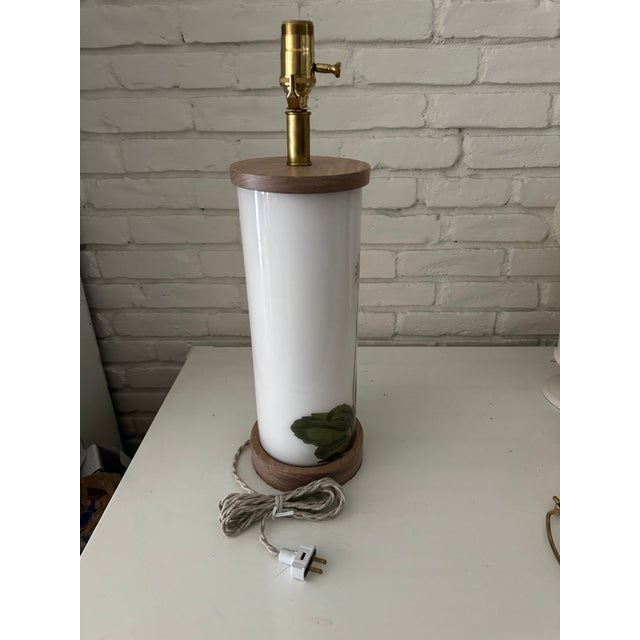 Liz Marsh Charming Daisy Botanical Decoupage Lamp For Sale - Image 4 of 5