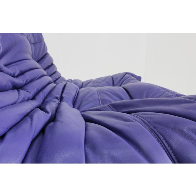 Vintage Purple Leather Togo 2-Seater Sofa from Ligne Roset, 1990s For Sale - Image 3 of 10
