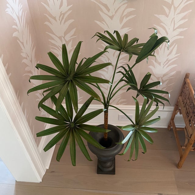 Vintage Hollywood Regency Palm Beach Metal Tole Palm Tree Planter For Sale - Image 12 of 12