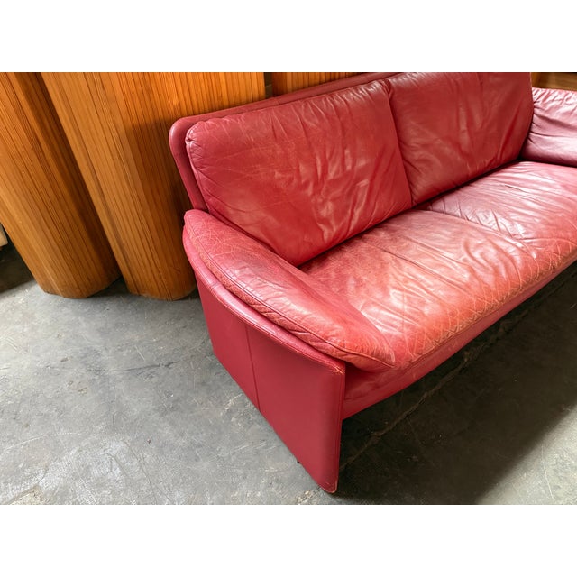 Leolux Red Bora Bora Sofa by Axel Enthoven for Leolux, 1980s For Sale - Image 4 of 7