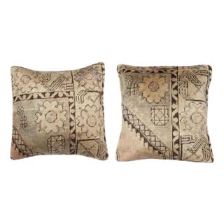 20"x20" SET OF 2 - Handknotted Rug Cushion Covers. A pair of Lace Pillow Covers For Sale