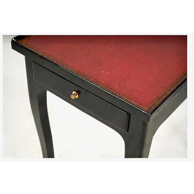 French 18th Century End Table For Sale - Image 9 of 12