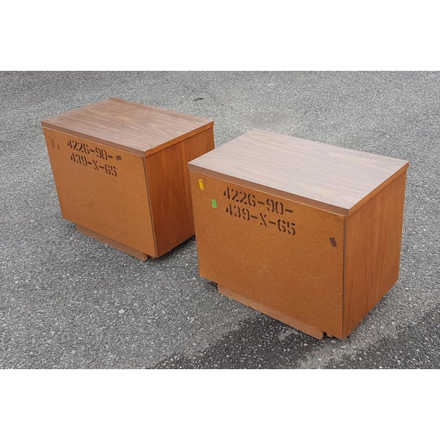 Mid 20th Century Vintage Nightstands - Pair For Sale - Image 4 of 8
