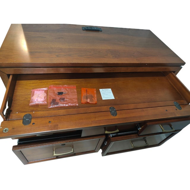 Hooker Furniture Hooker Furniture Viewpoint Credenza For Sale - Image 4 of 5