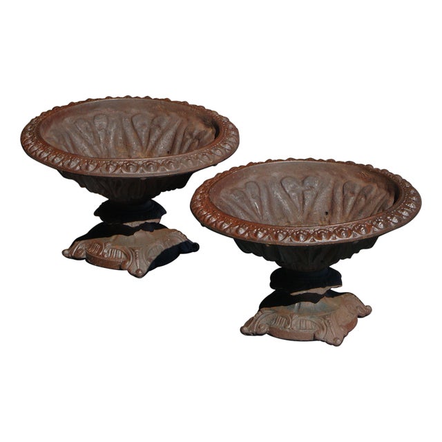 Antique Neoclassical Cast Iron Garden Vases, France, 1920s, Set of 2 For Sale