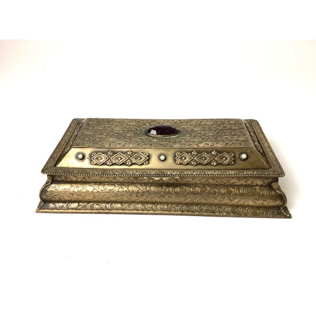 1920s Vintage Art Deco La Tausca Brass Jeweled Ormolu Jewelry Box For Sale - Image 9 of 9