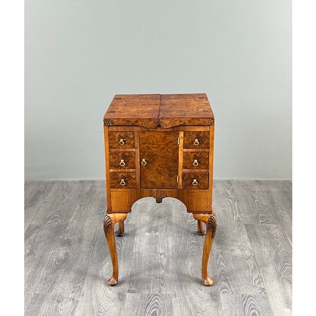 20th Century Queen Anne Desk in Walnut Burl Veneer For Sale - Image 13 of 13