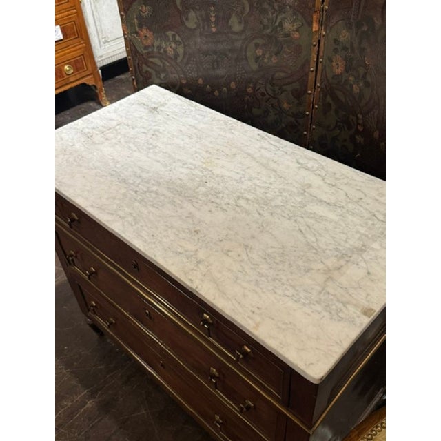 19th C. French Directoire’ Mahogany Chest For Sale In Dallas - Image 6 of 9
