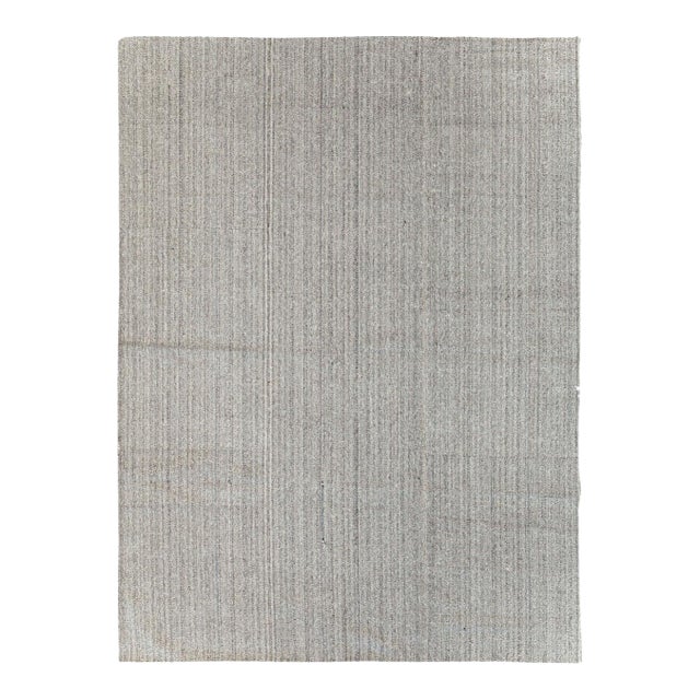 Galerie Shabab Collection Mid-20th Century Turkish Flatweave Kilim Accent Carpet For Sale