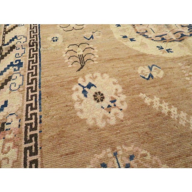 Early 20th Century Galerie Shabab Collection Early 20th Century Handmade Khotan 5' X 9' Light Brown Gallery Rug For Sale - Image 5 of 9