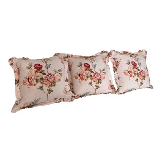 1990s Set of Three Lee Jofa Weston Floral Linen Pillows For Sale