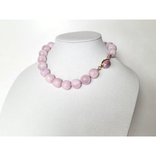 Pink Natural Pink Kunzite Beaded Necklace With Kunzite Cabochon Clasp For Sale - Image 8 of 10