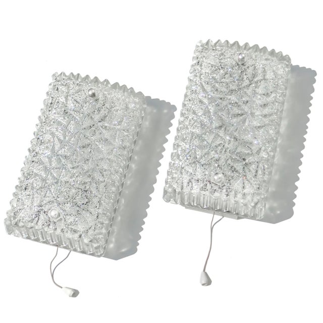 Metal German Structured Glass and Aluminum Wall Light Lamp by Hoffmeister, 1970s, Set of 2 For Sale - Image 7 of 8