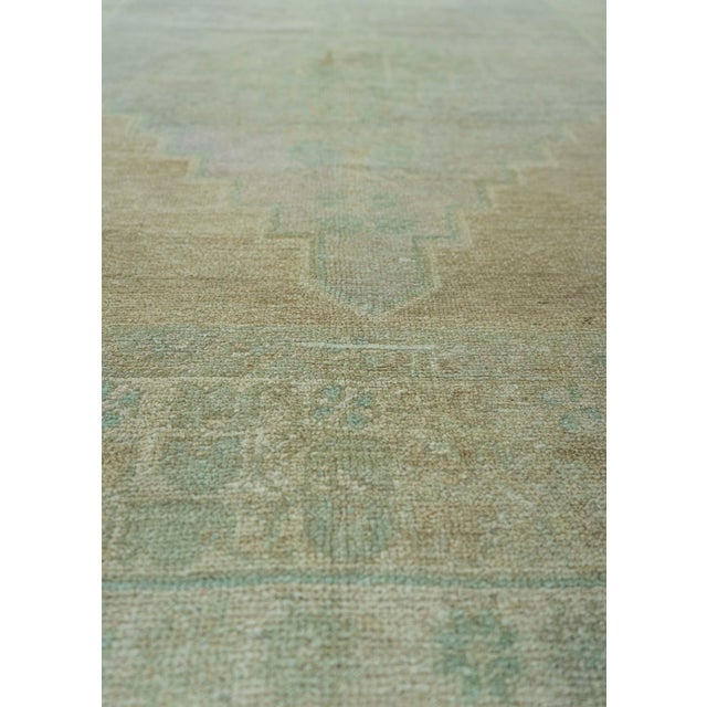 Turkish Turkish Vintage Rug 4'5" x 7'6" #20815 For Sale - Image 3 of 8