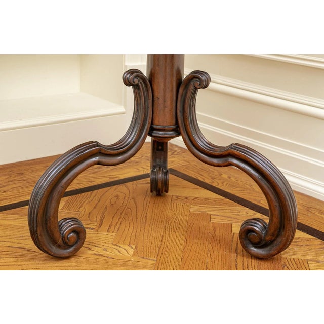 Late 20th Century Late 20th Century Vintage Clover Leaf Form Pie, Crust Occasional Table by Monarch for Century Furniture For Sale - Image 5 of 7