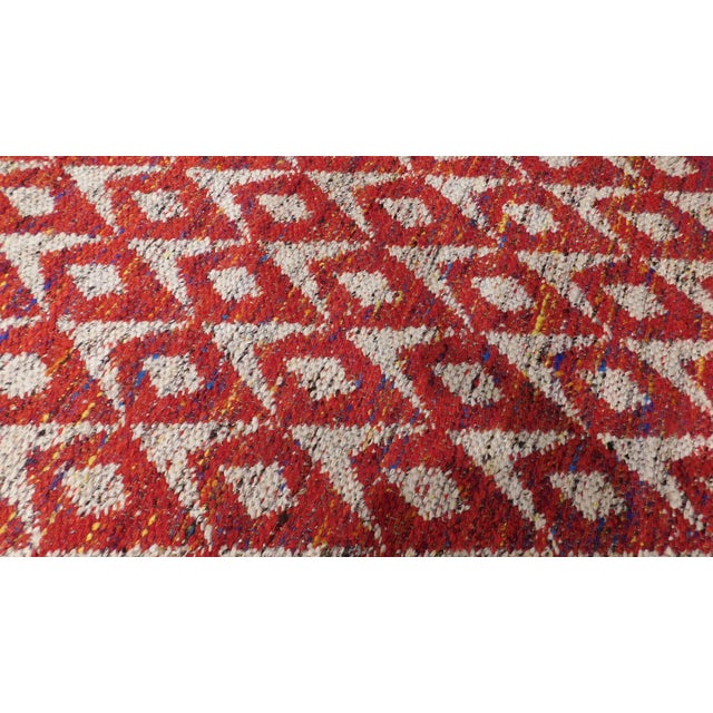 Contemporary Modern Hand-Knotted Luxury Flatweave - 7’9” X 10’2” For Sale - Image 3 of 15