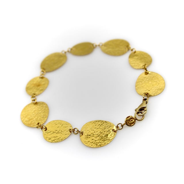 2000 - 2009 24k Gold Gurhan Lush Collection Hand-Hammered Disc Bracelet For Sale - Image 5 of 11