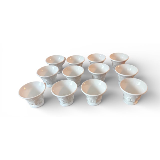 Glass Set of 12 Vintage Indiana Colony Harvest Grape White Milk Glass Footed Cups, 1950s For Sale - Image 7 of 8