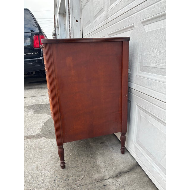 American Antique Hepplewhite Style Serpentine Dresser | Federal Revival Chest of Drawers | Early 20th Century Vintage American Bedroom Furniture For Sale - Image 3 of 12