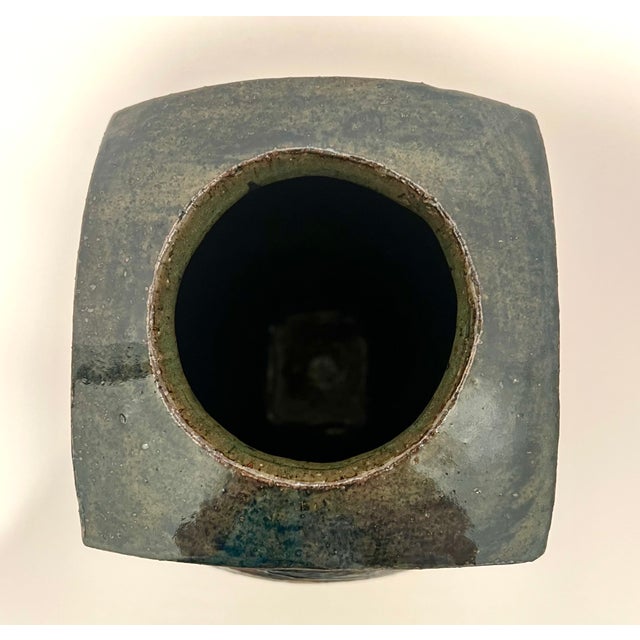 Brutalist Vintage Signed Hammer Studio Pottery Vase | Brutalist MCM | Checkered Harlequin Pattern | Teal Glaze | Sculptural Square Mouth For Sale - Image 3 of 7