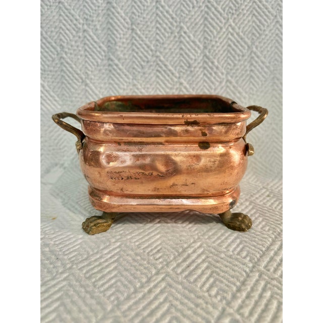 Art Nouveau 1900’s Art Nouveau Handcrafted Copper and Brass Jardinière Cachepot With Brass Paw Feet For Sale - Image 3 of 9