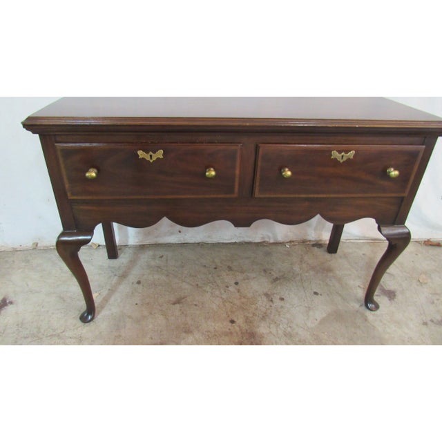 Chippendale 1980s Henkel Harris Jamestown Colony Mahogany Server Secret Compartment For Sale - Image 3 of 11